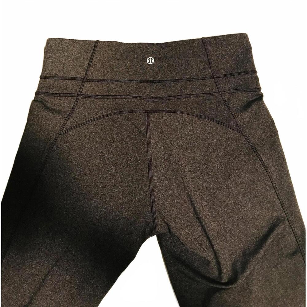 Lululemon Groove Flare High Rise Women’s Pants Size 10 NWOT - Picture 3 of 4